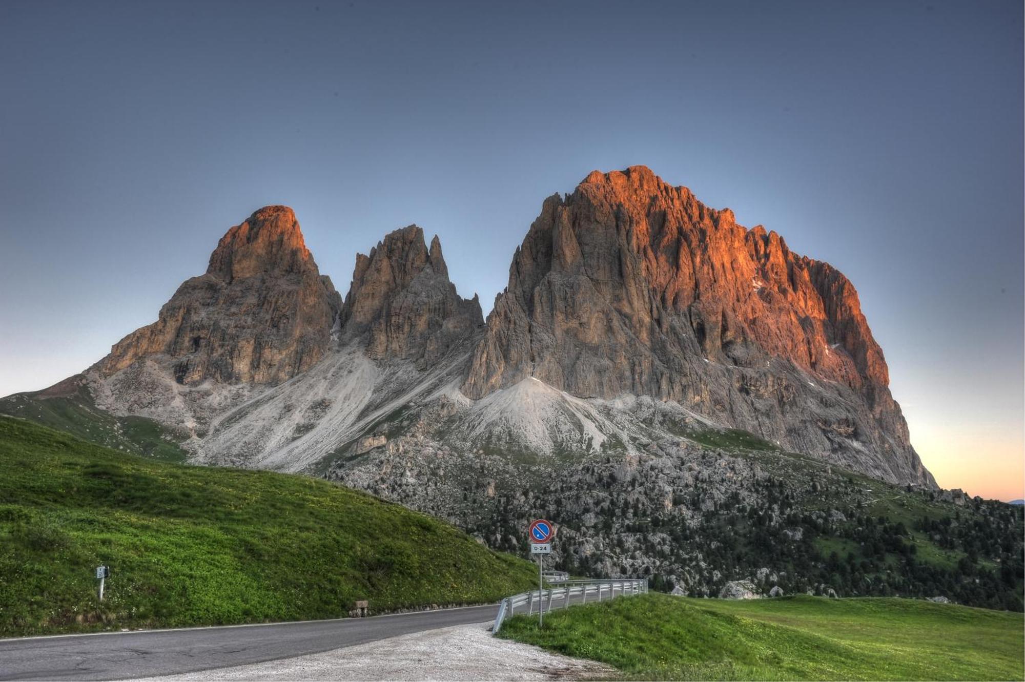 Garni Hotel Iris Selva di Val Gardena Exteriör bild